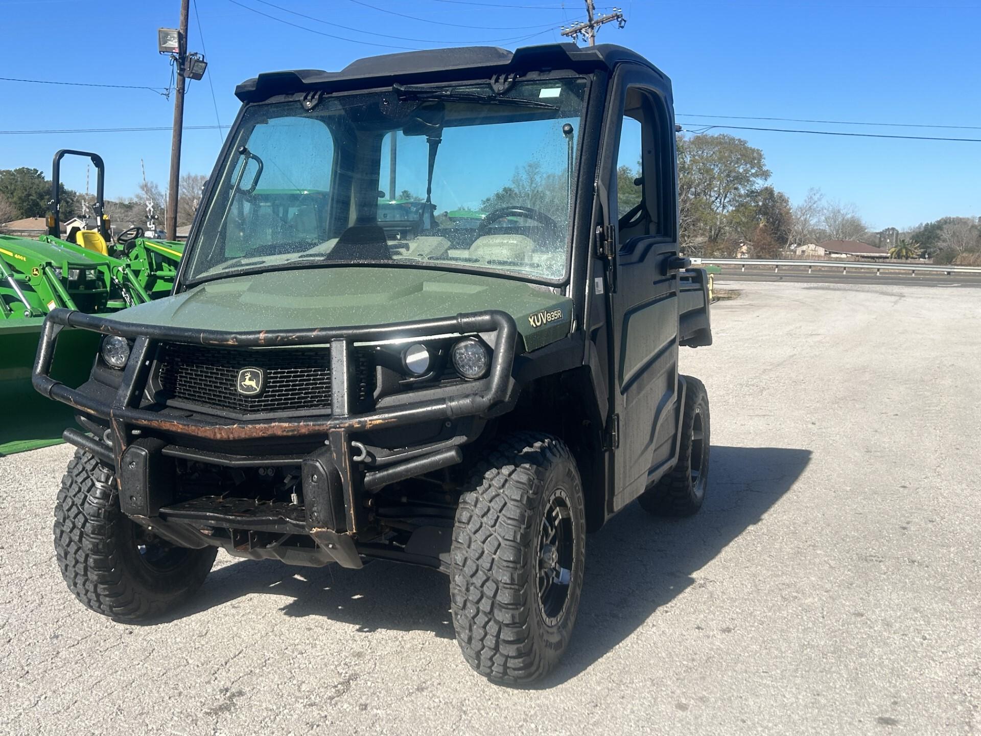 2019 John Deere XUV 835R Image