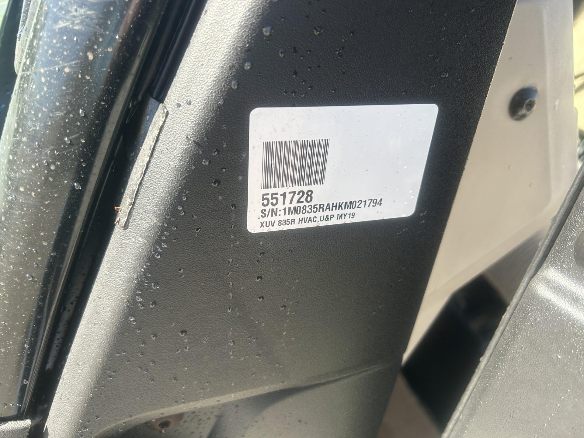 2019 John Deere XUV 835R Image
