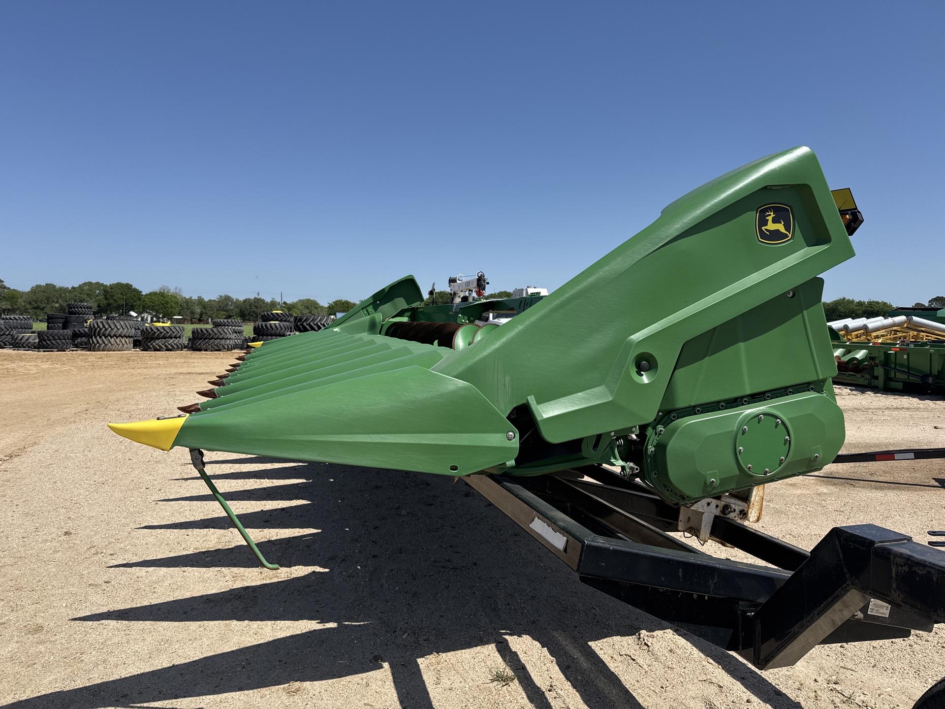 2021 John Deere C12R Image