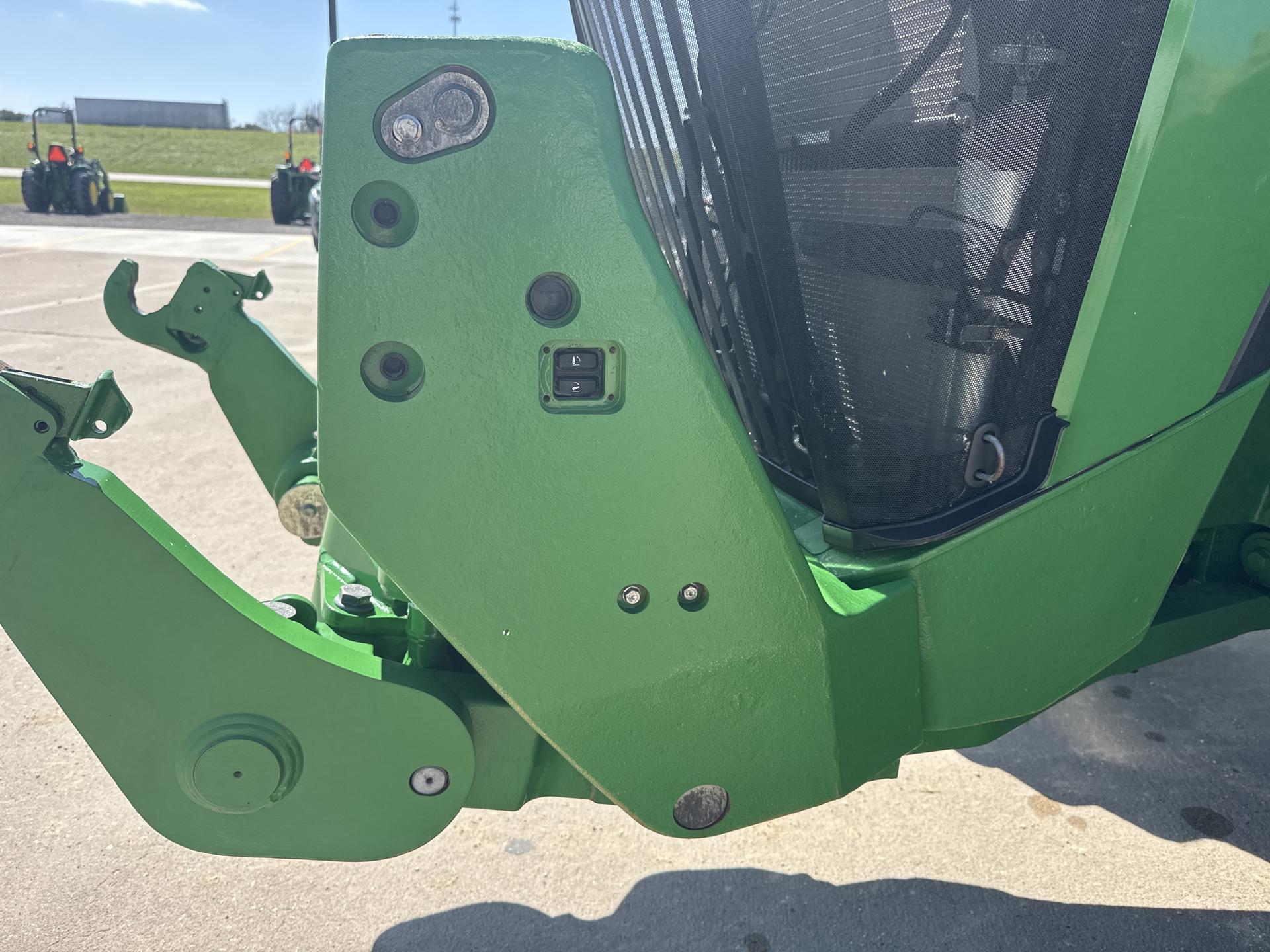 2023 John Deere 8R 310 Image