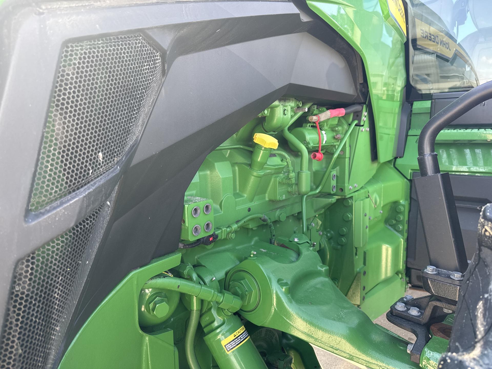 2023 John Deere 8R 310 Image