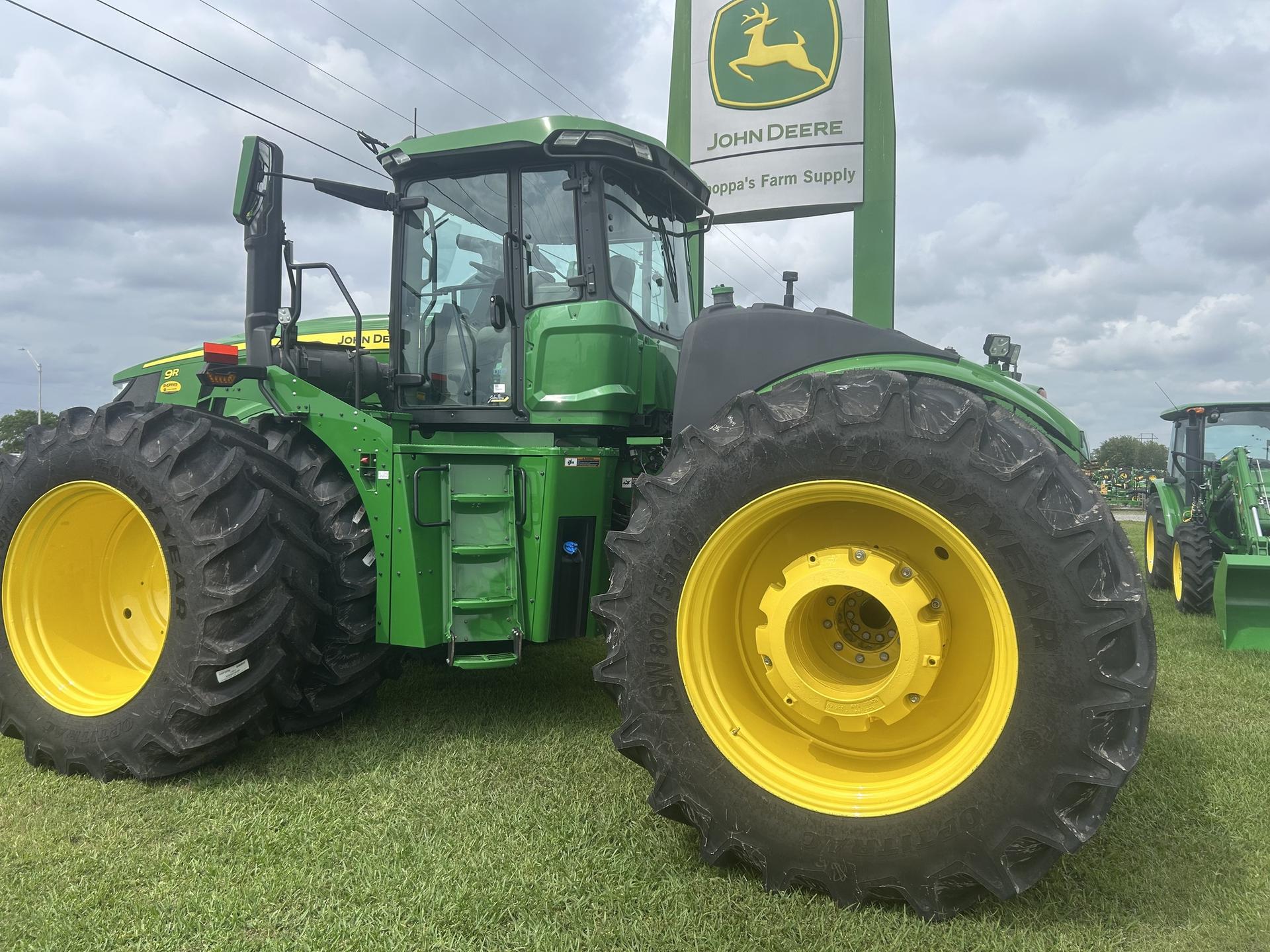 2024 John Deere 9R 640 Image