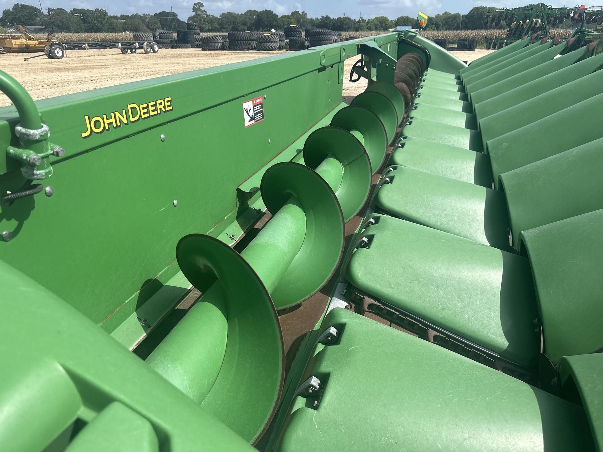 2014 John Deere 612C Image