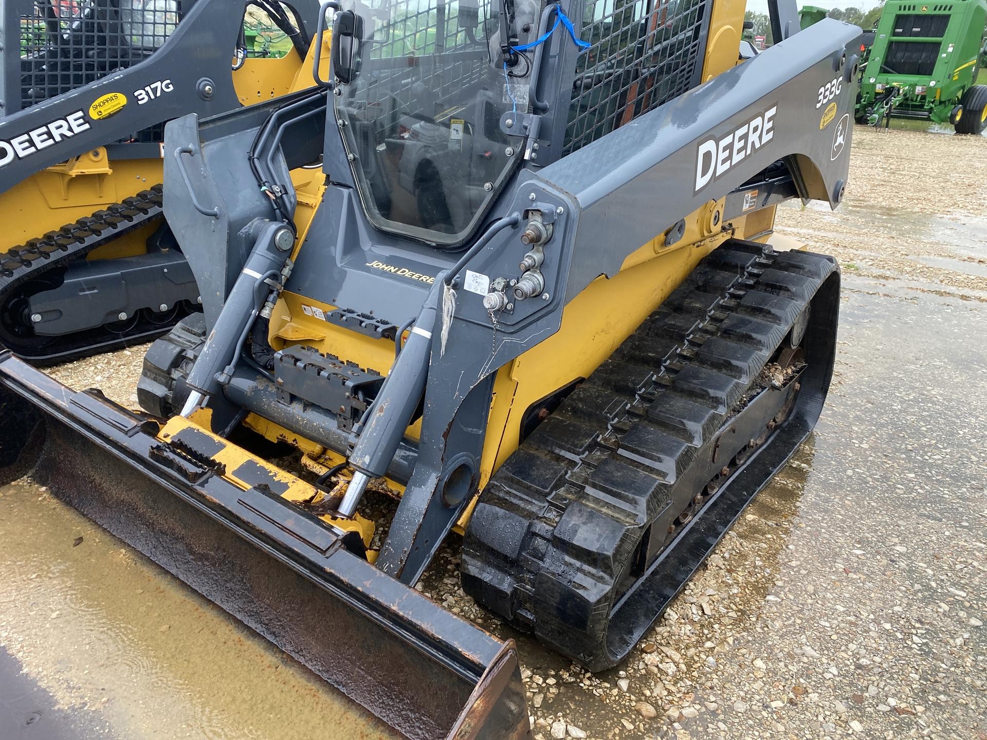 2018 John Deere 333G Image