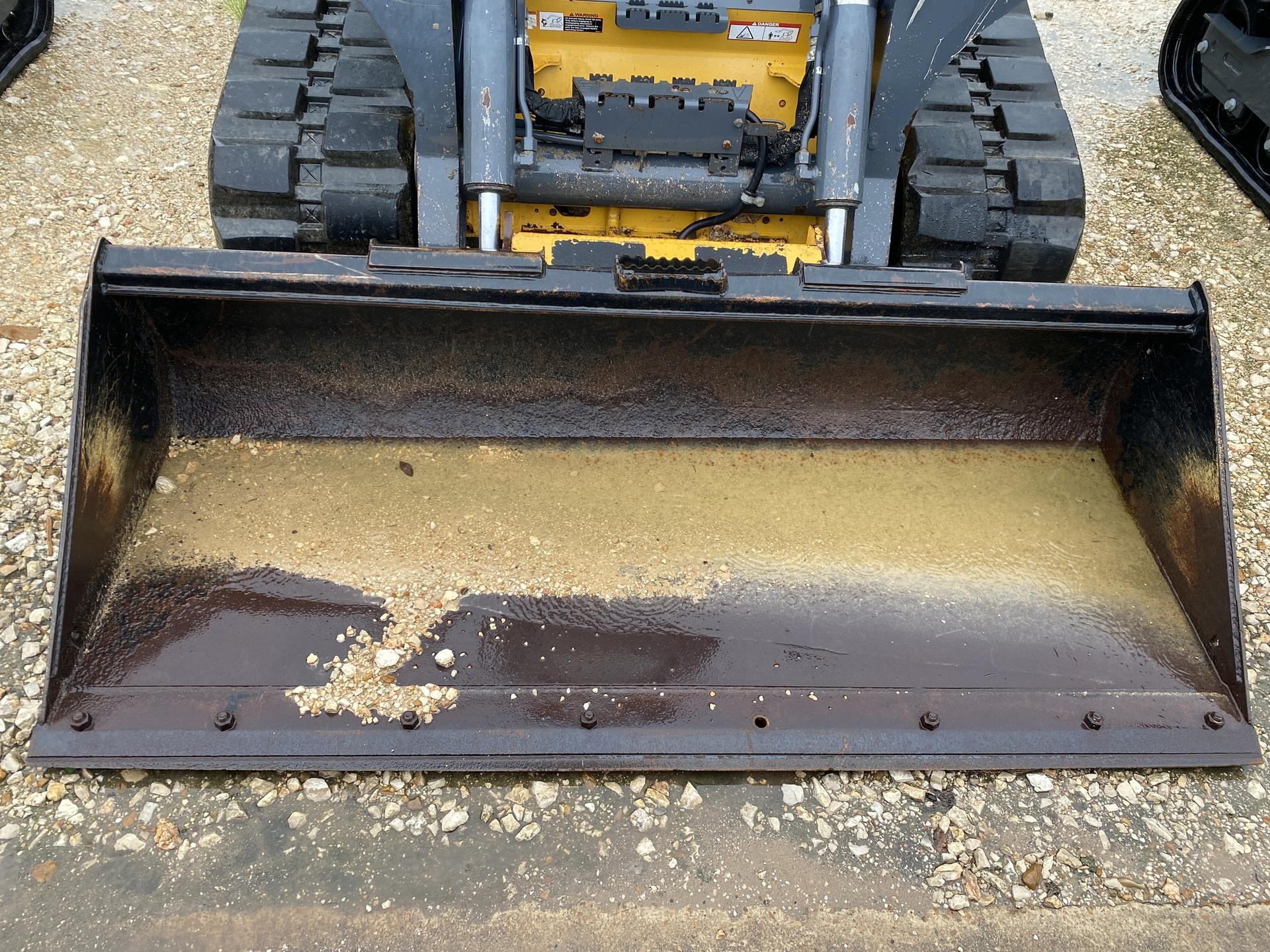2018 John Deere 333G Image