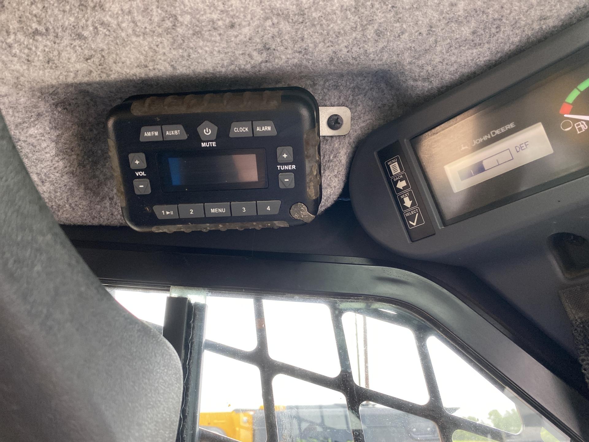 2018 John Deere 333G Image