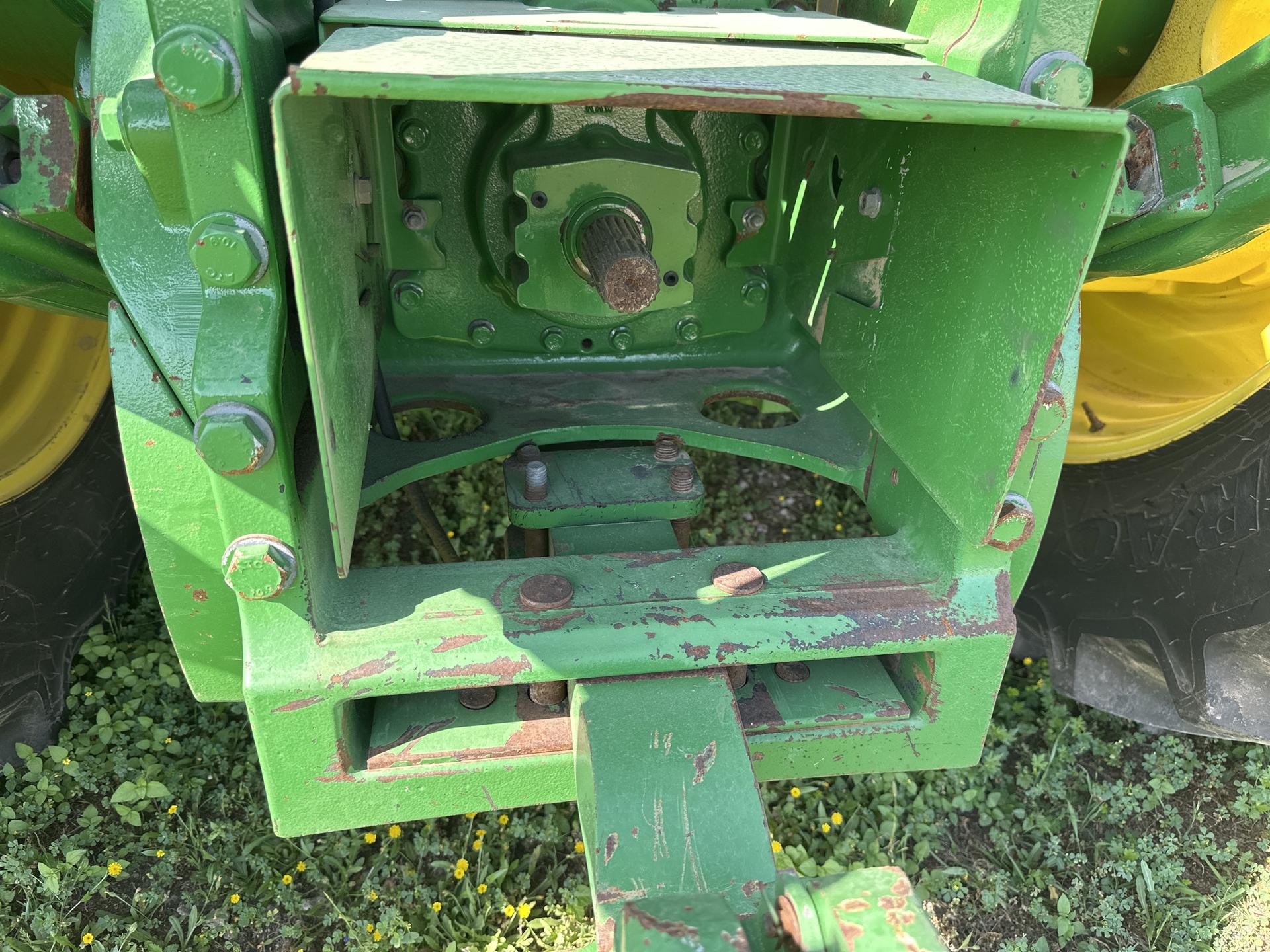 2016 John Deere 8370R Image