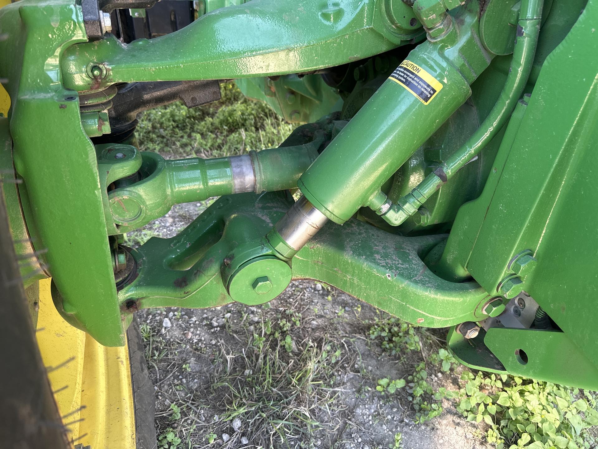 2016 John Deere 8370R Image