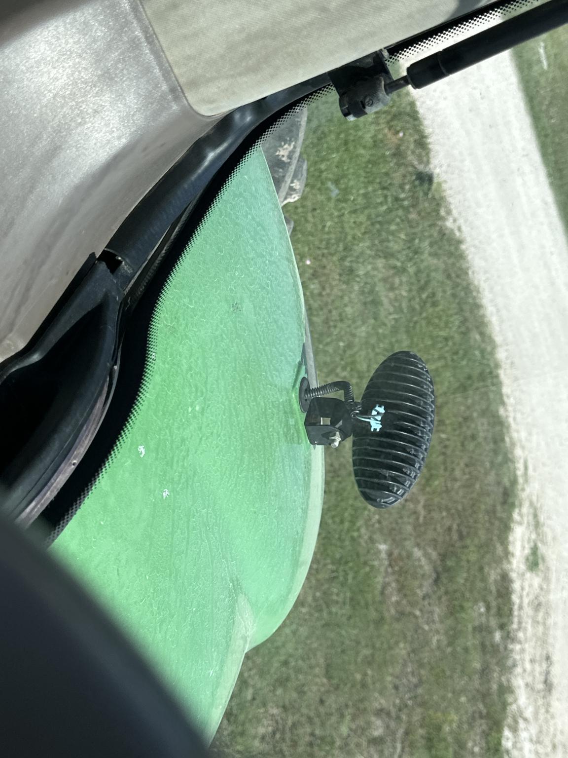 2016 John Deere 8370R Image