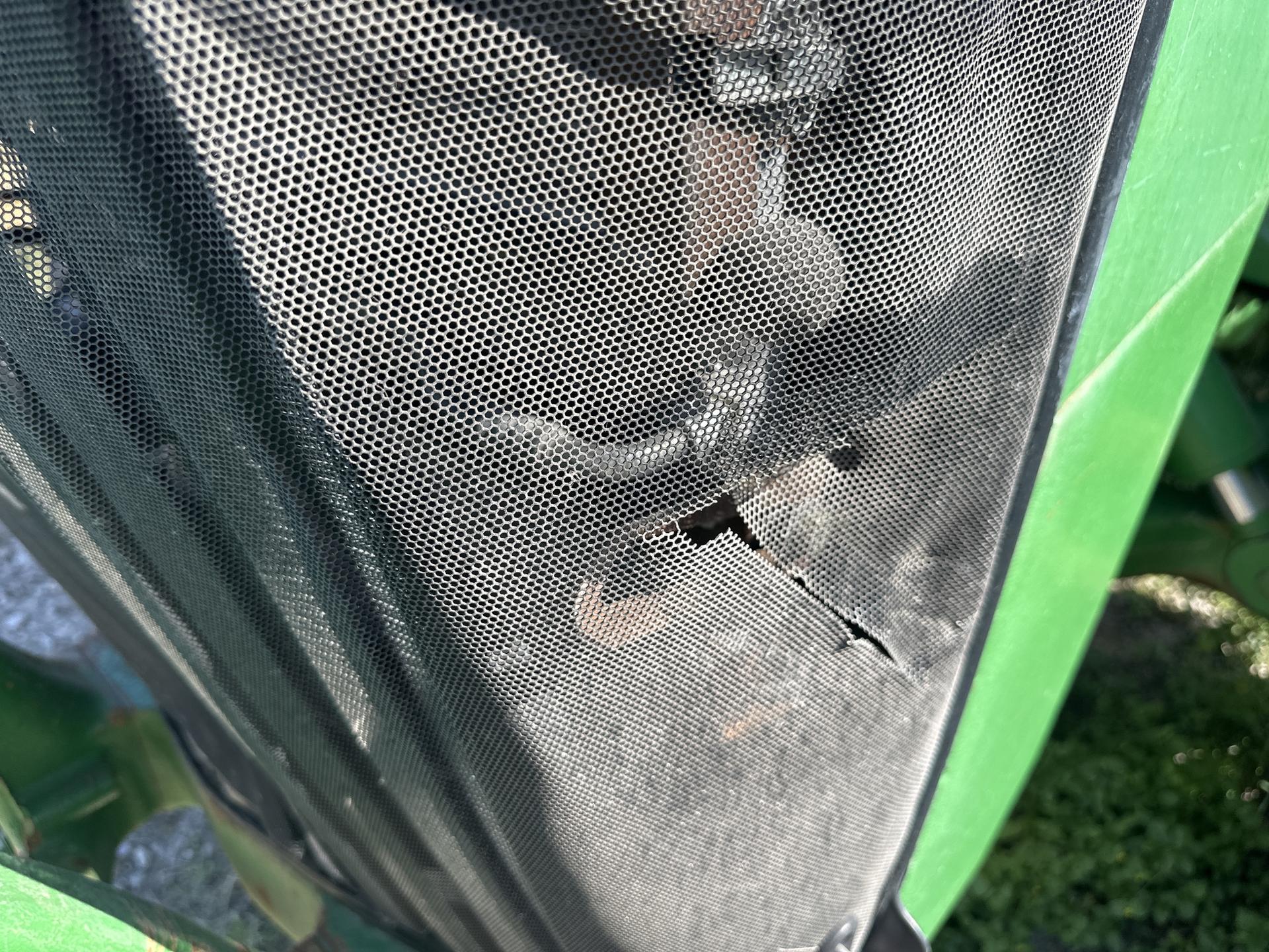 2016 John Deere 8370R Image