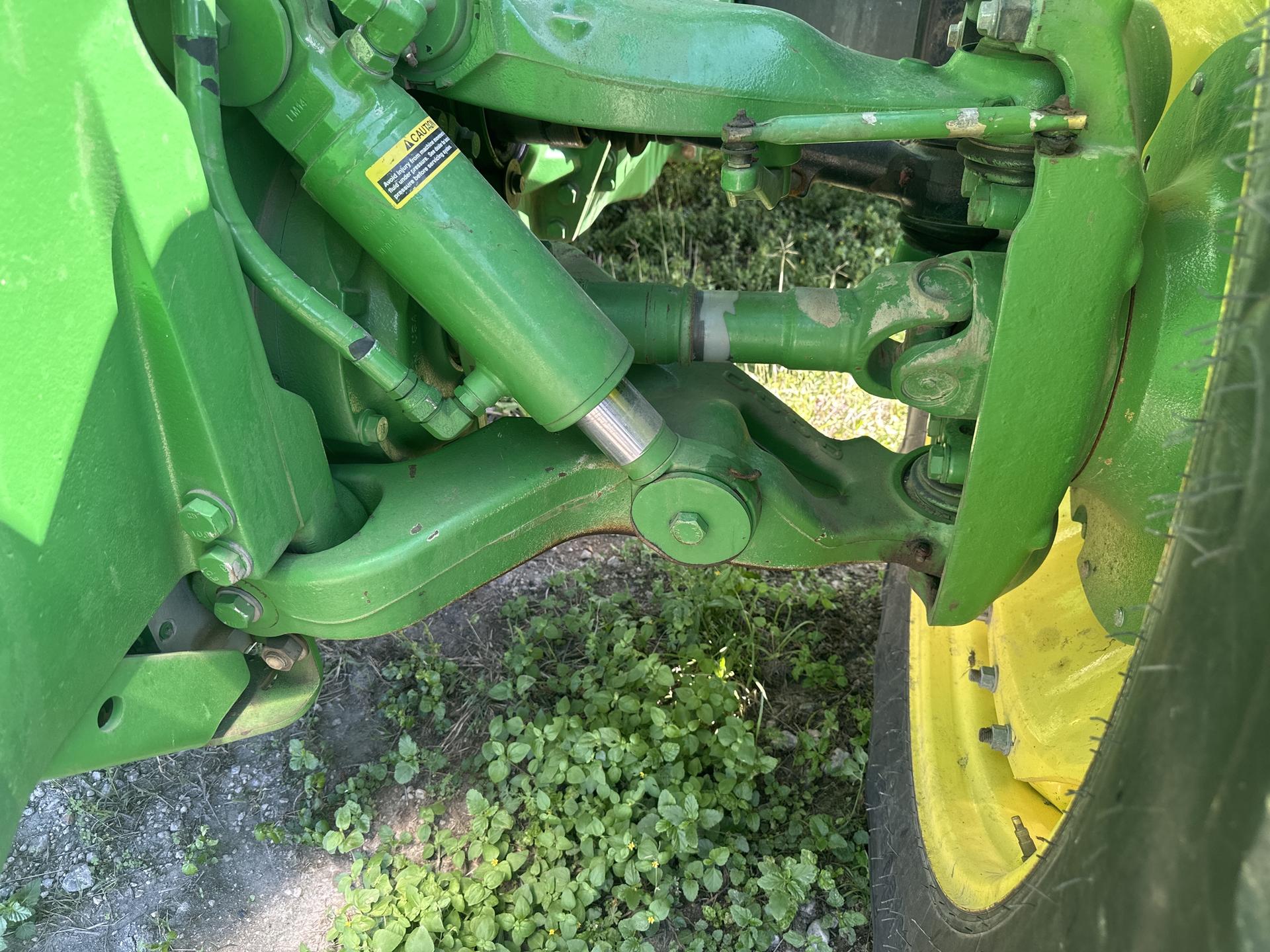 2016 John Deere 8370R Image