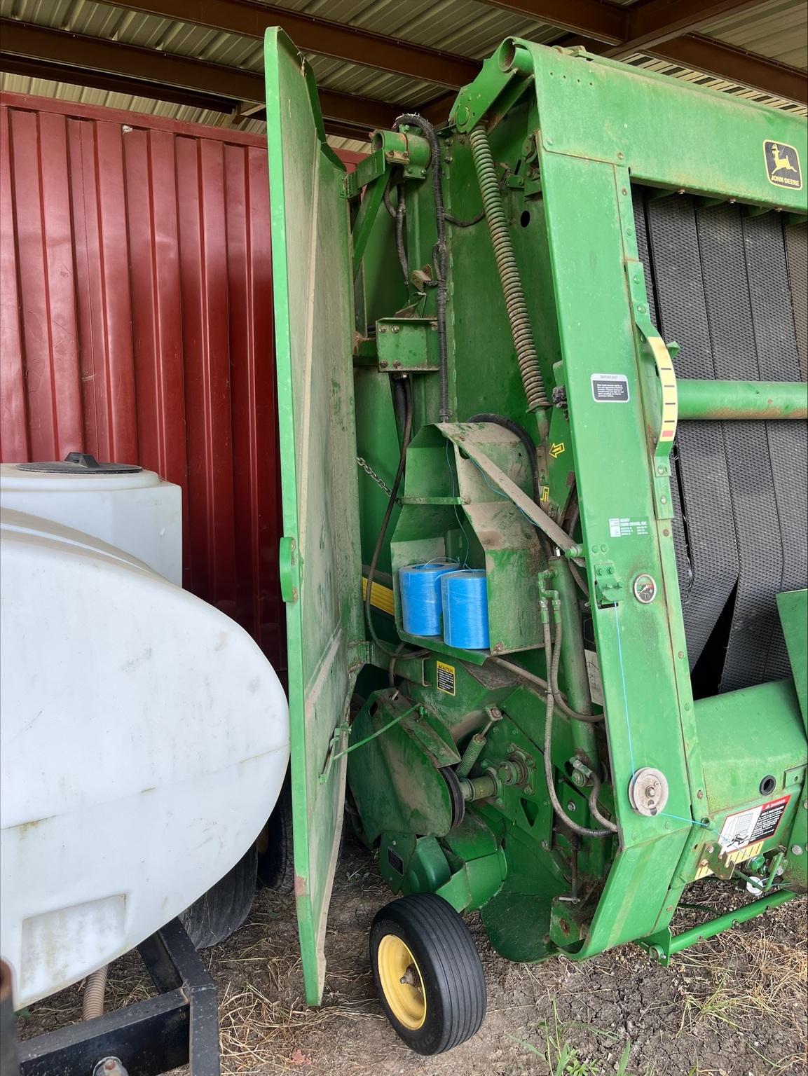 1997 John Deere 466 Image