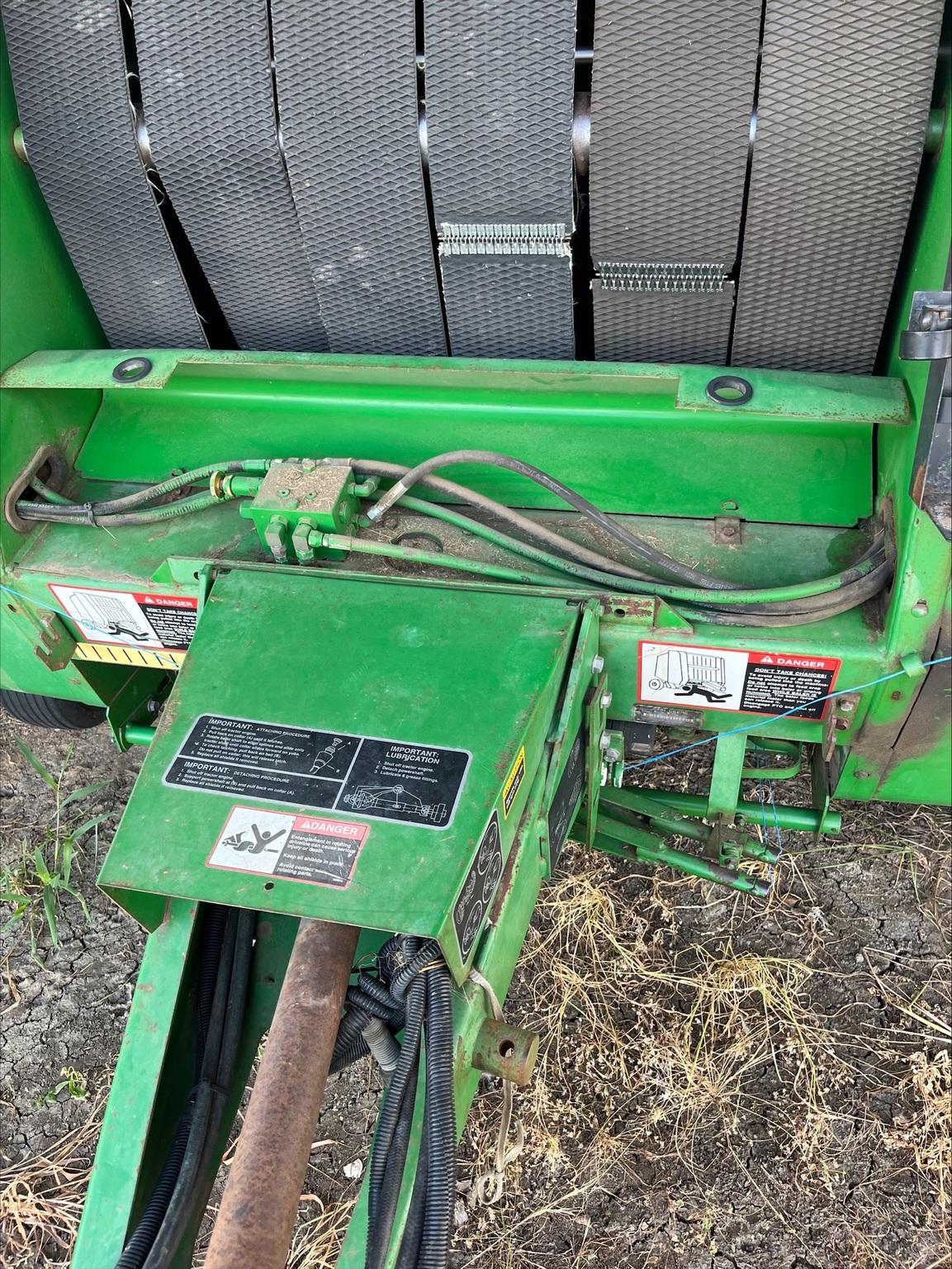 1997 John Deere 466 Image