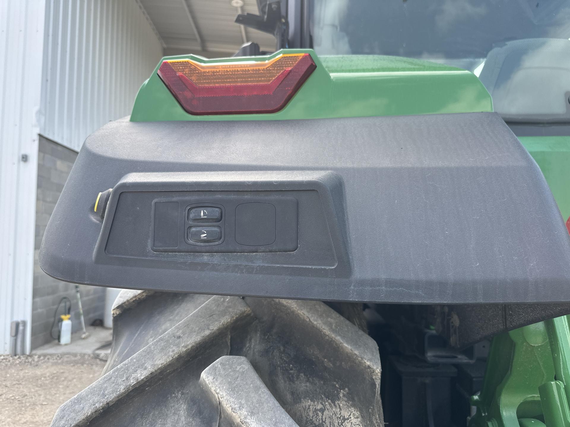 2020 John Deere 8R 340 Image