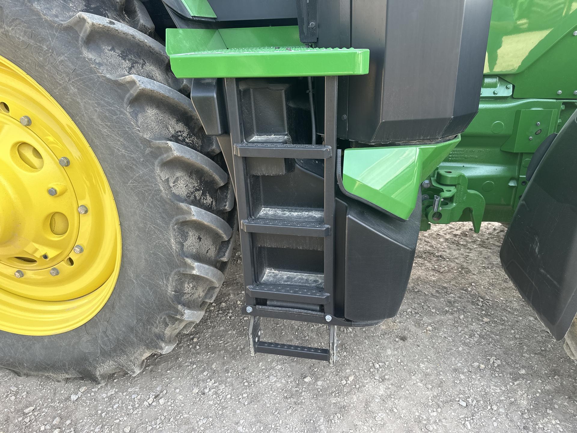 2020 John Deere 8R 340 Image