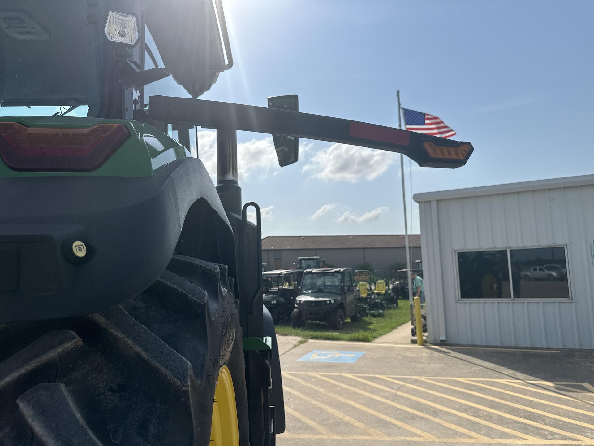 2020 John Deere 8R 340 Image