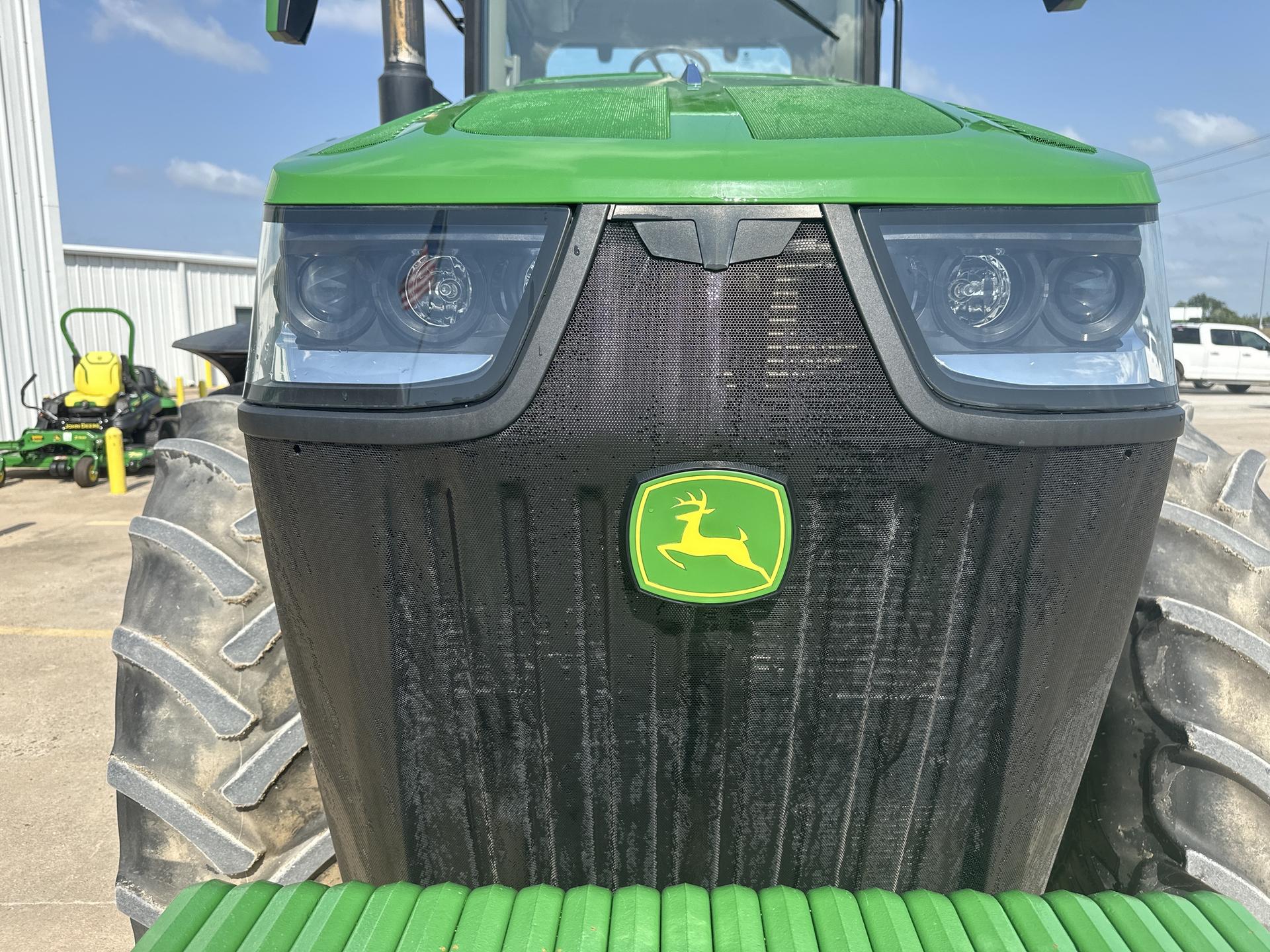 2020 John Deere 8R 340 Image