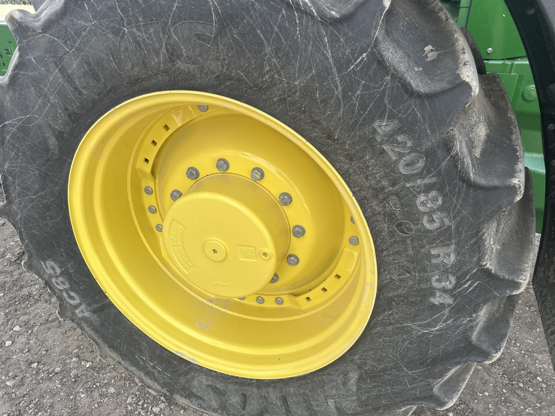 2020 John Deere 8R 340 Image