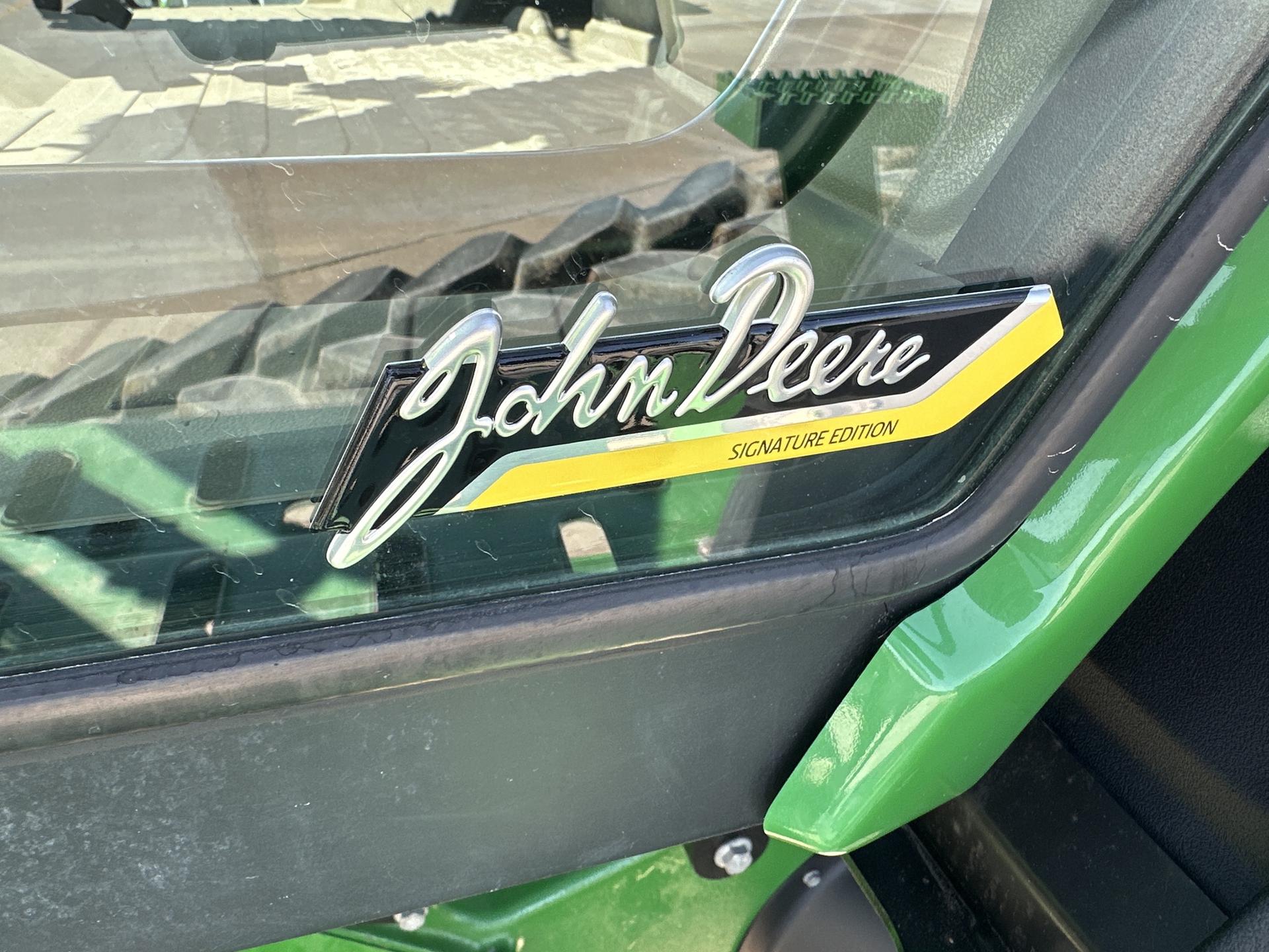 2021 John Deere 8RT 340 Image