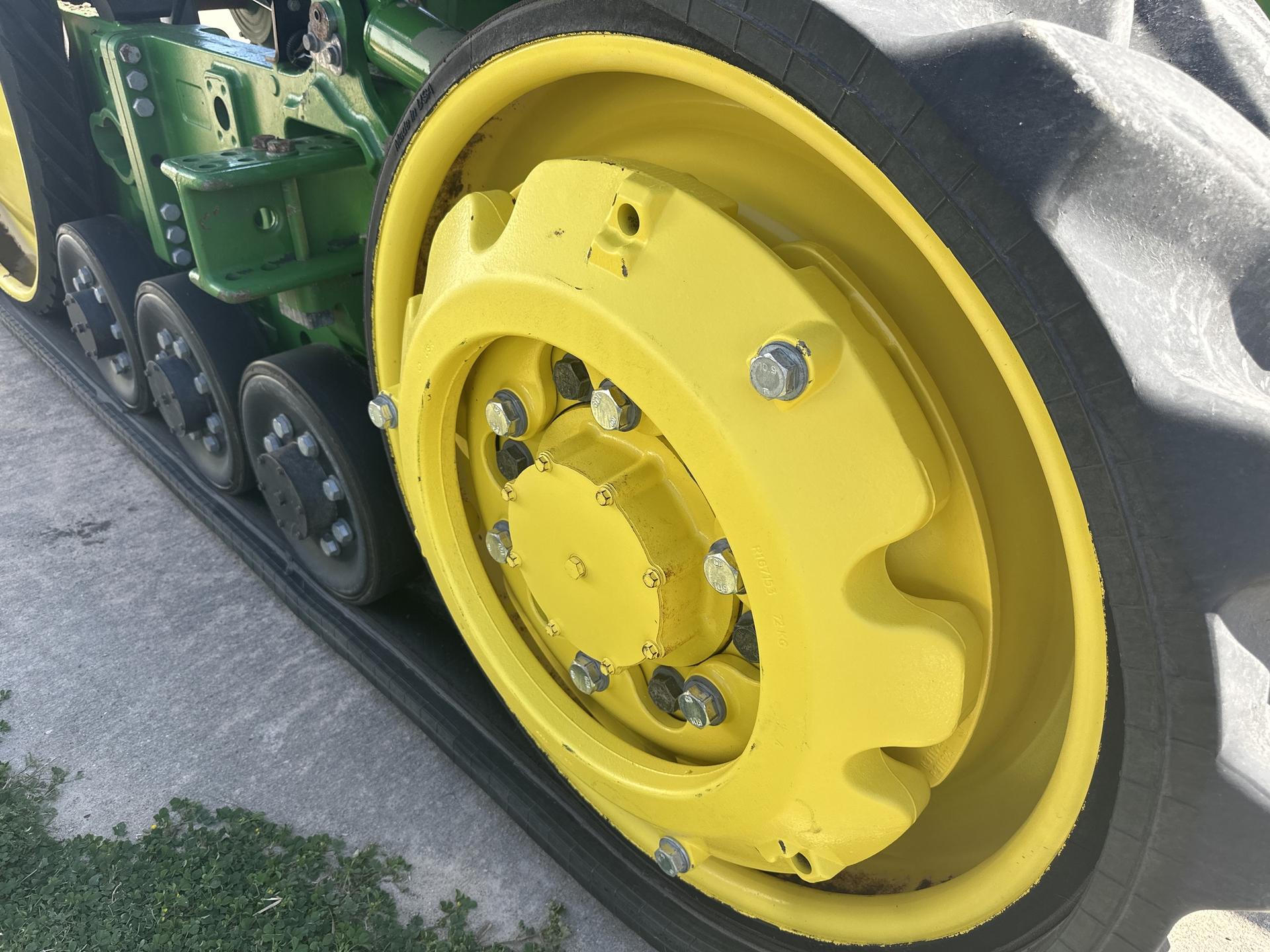 2021 John Deere 8RT 340 Image