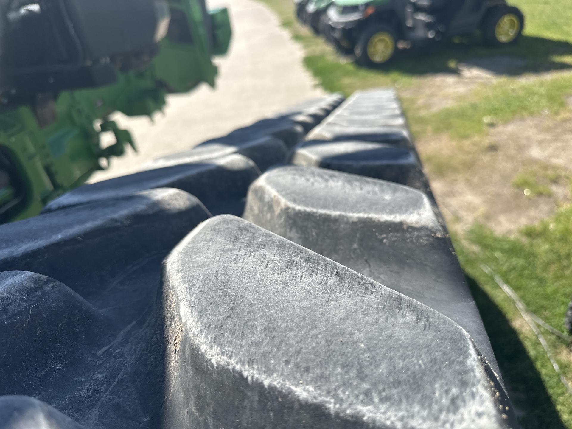 2021 John Deere 8RT 340 Image