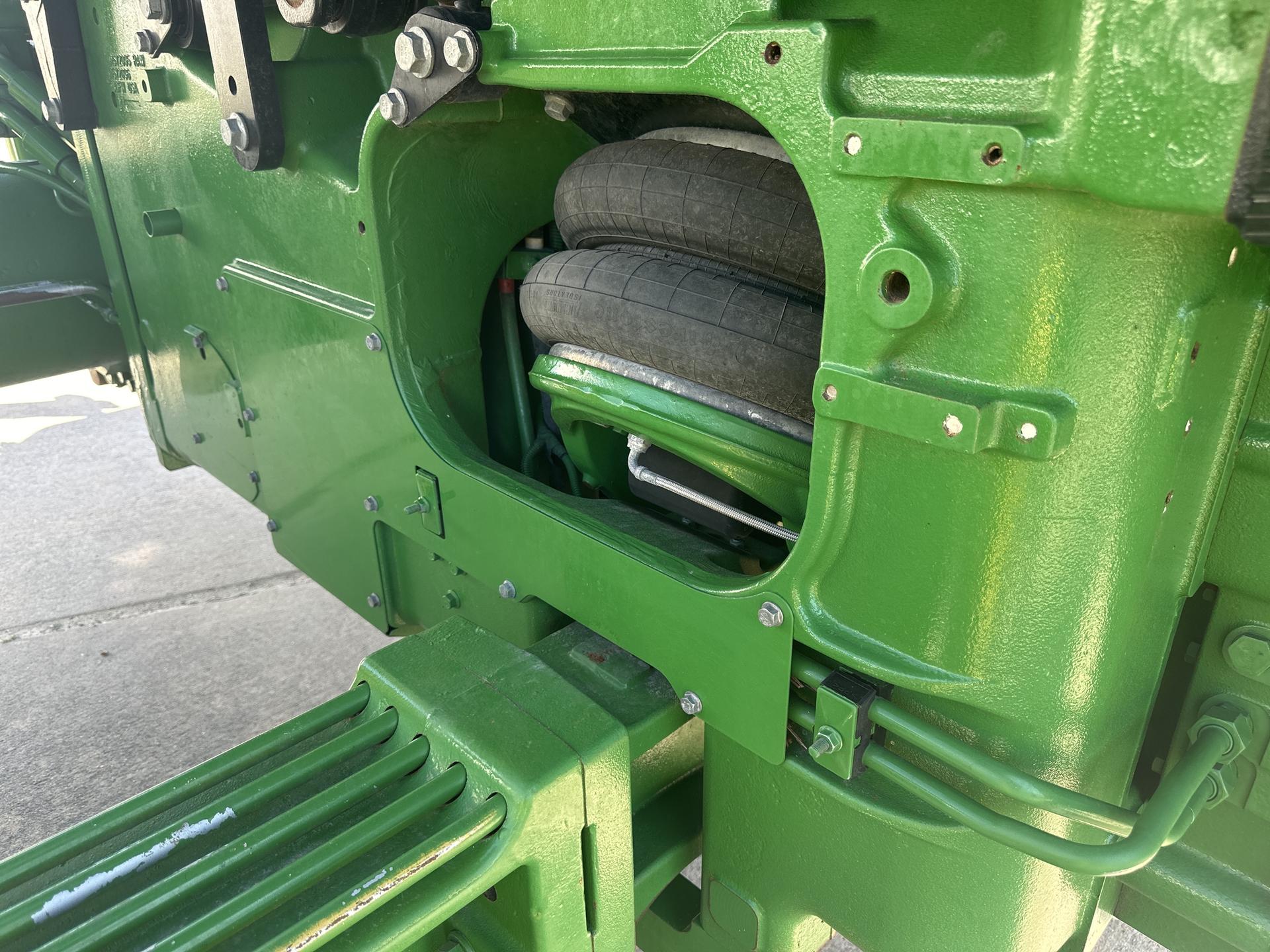 2021 John Deere 8RT 340 Image