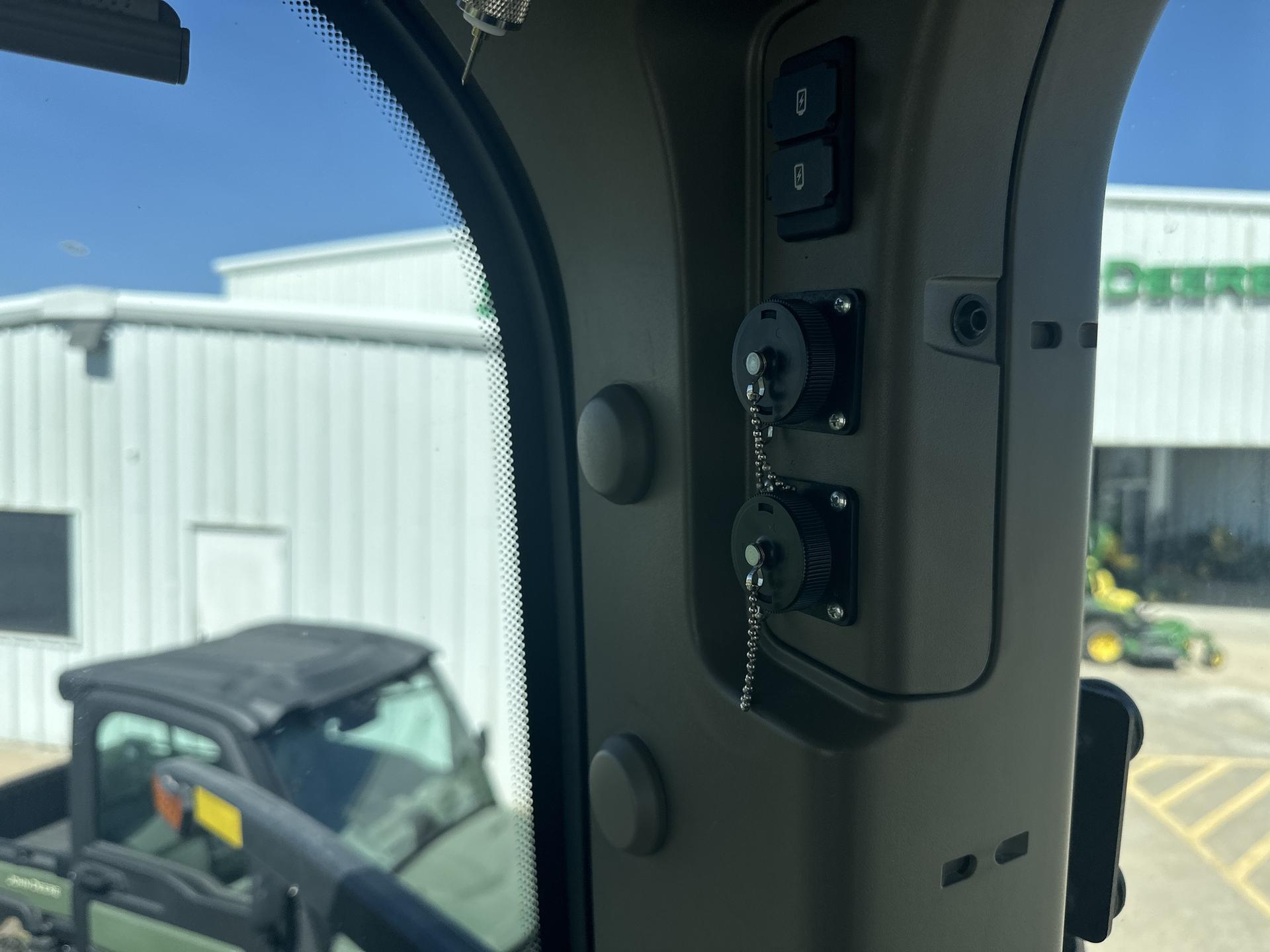 2021 John Deere 8RT 340 Image