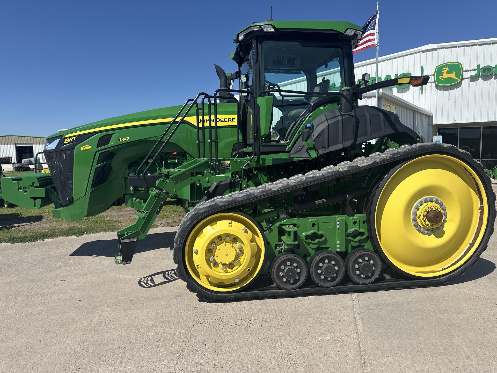 2021 John Deere 8RT 340 Image