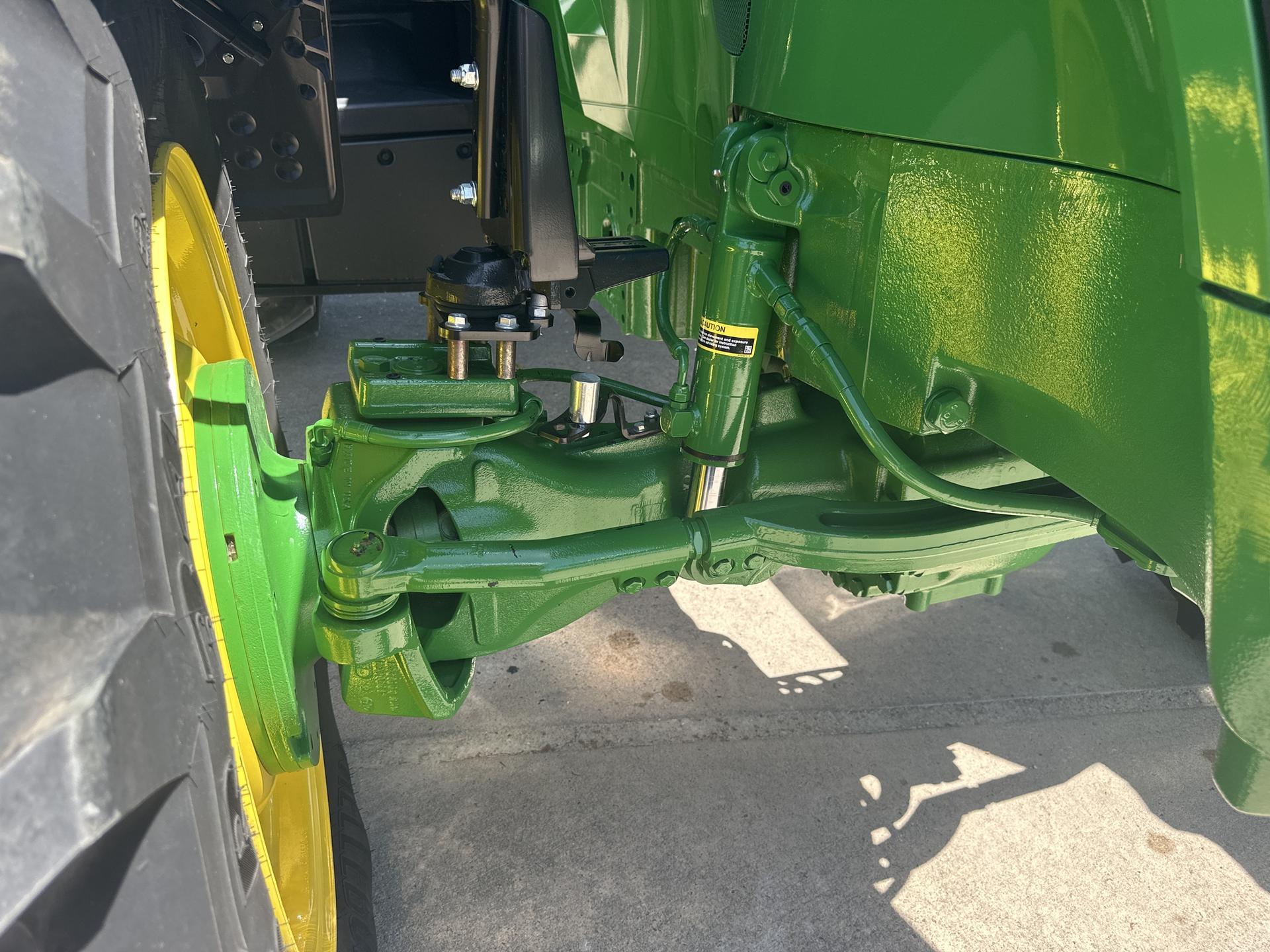2023 John Deere 7R 230 Image