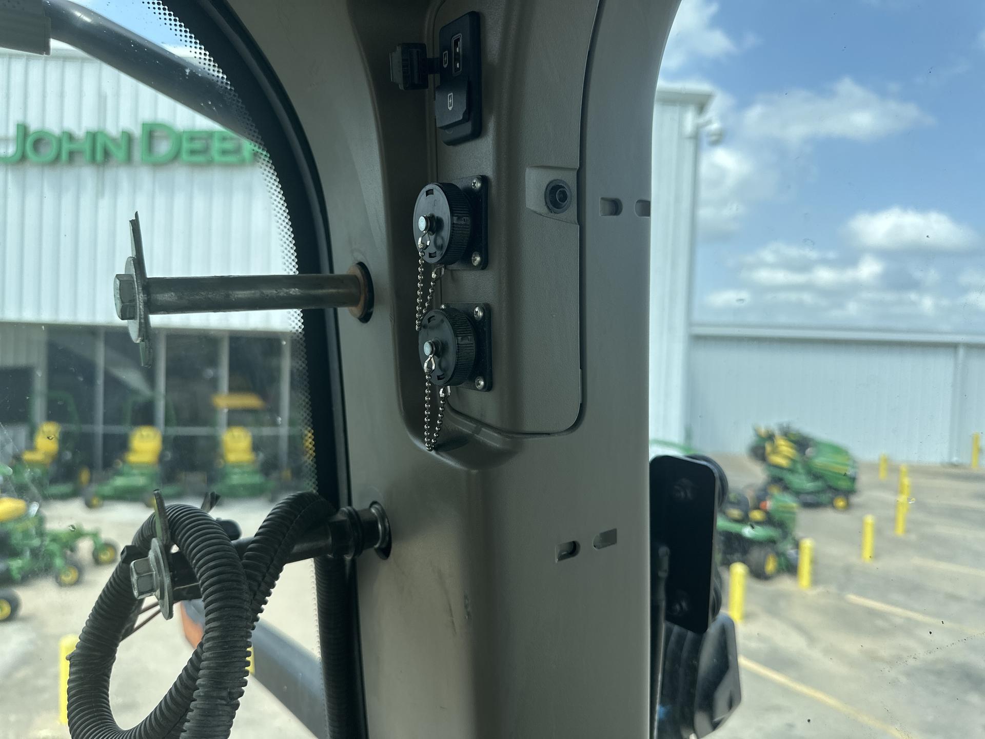 2020 John Deere 8R 310 Image
