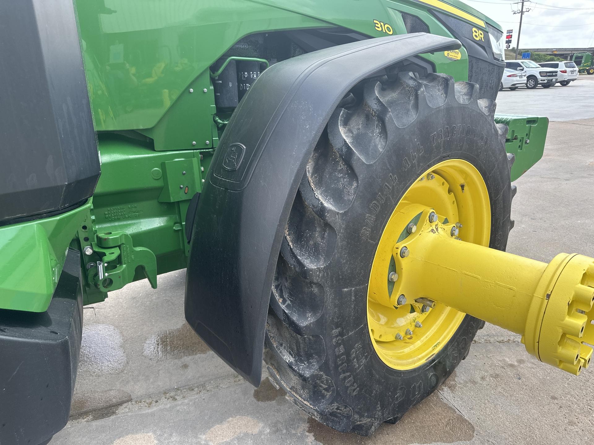 2020 John Deere 8R 310 Image