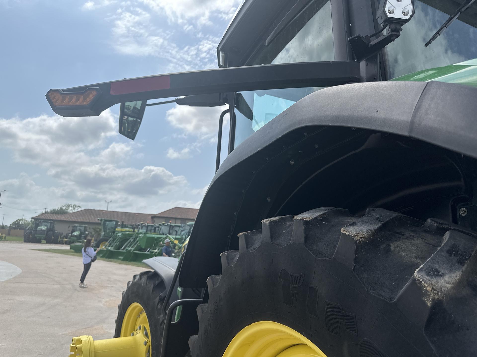2020 John Deere 8R 310 Image