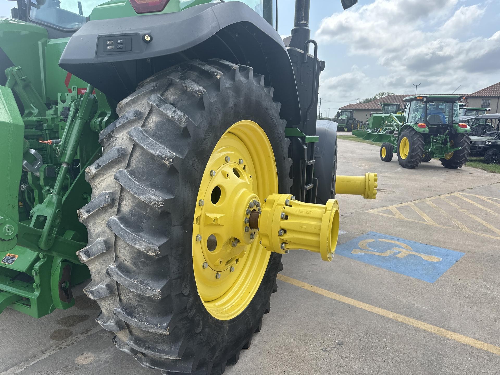 2020 John Deere 8R 310 Image