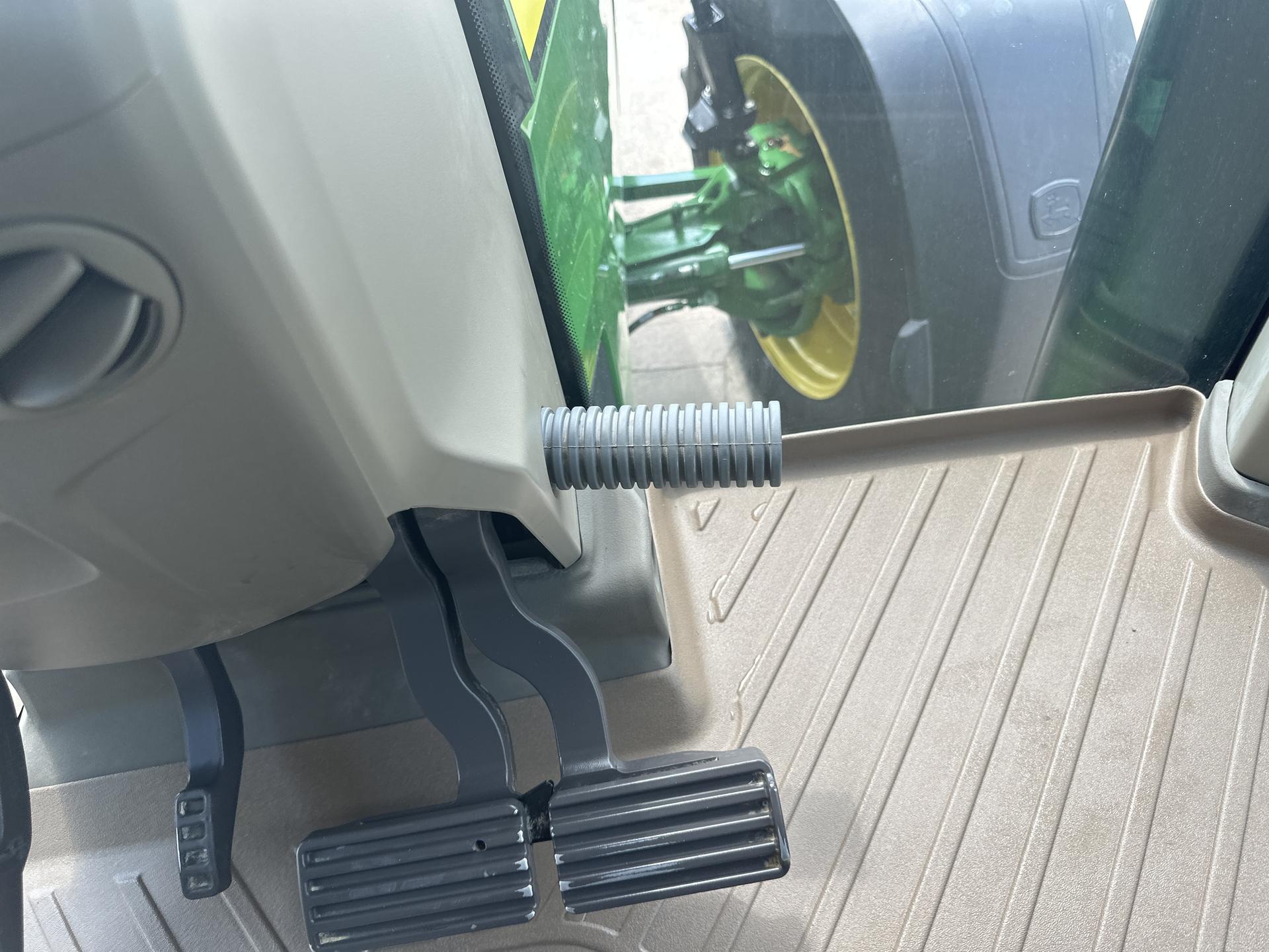 2020 John Deere 8R 310 Image