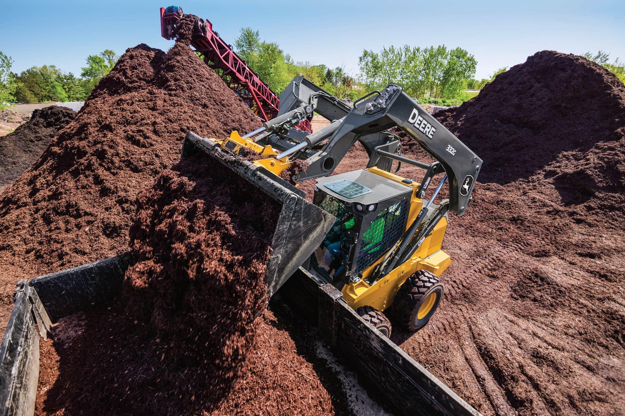 John Deere Skid Steer 