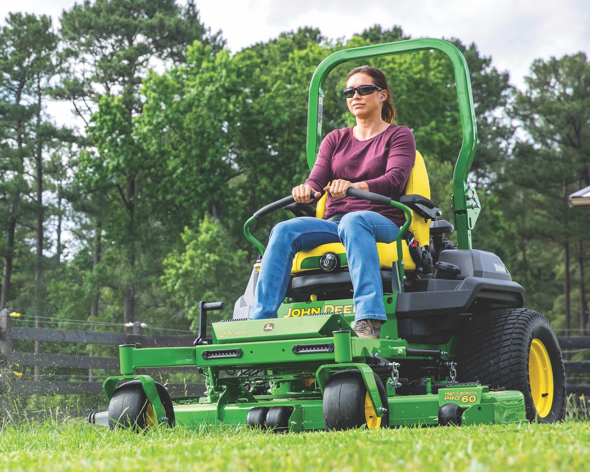 Zero-Turn Mower 