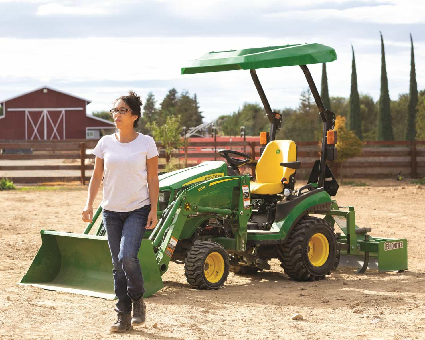 John Deere 1025R