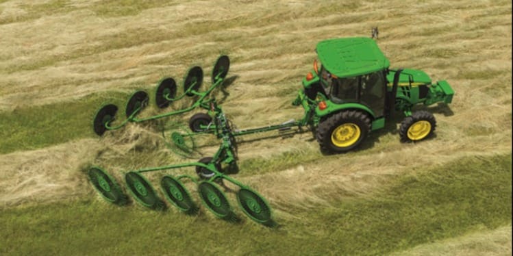 Frontier WR00 Series Carted Wheel Rakes.