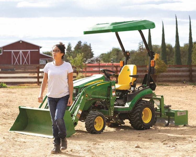 John Deere 1025R