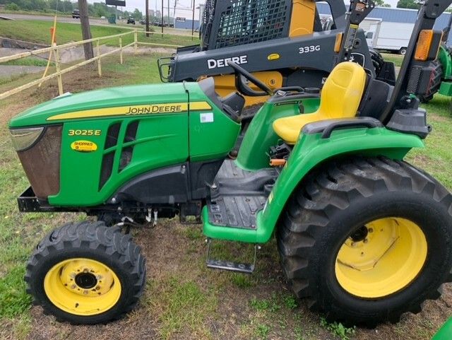 2022 John Deere 3025E Image