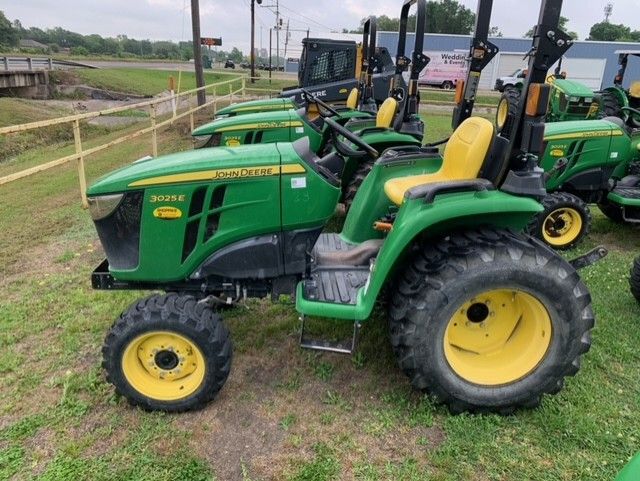 2021 John Deere 3025E Image