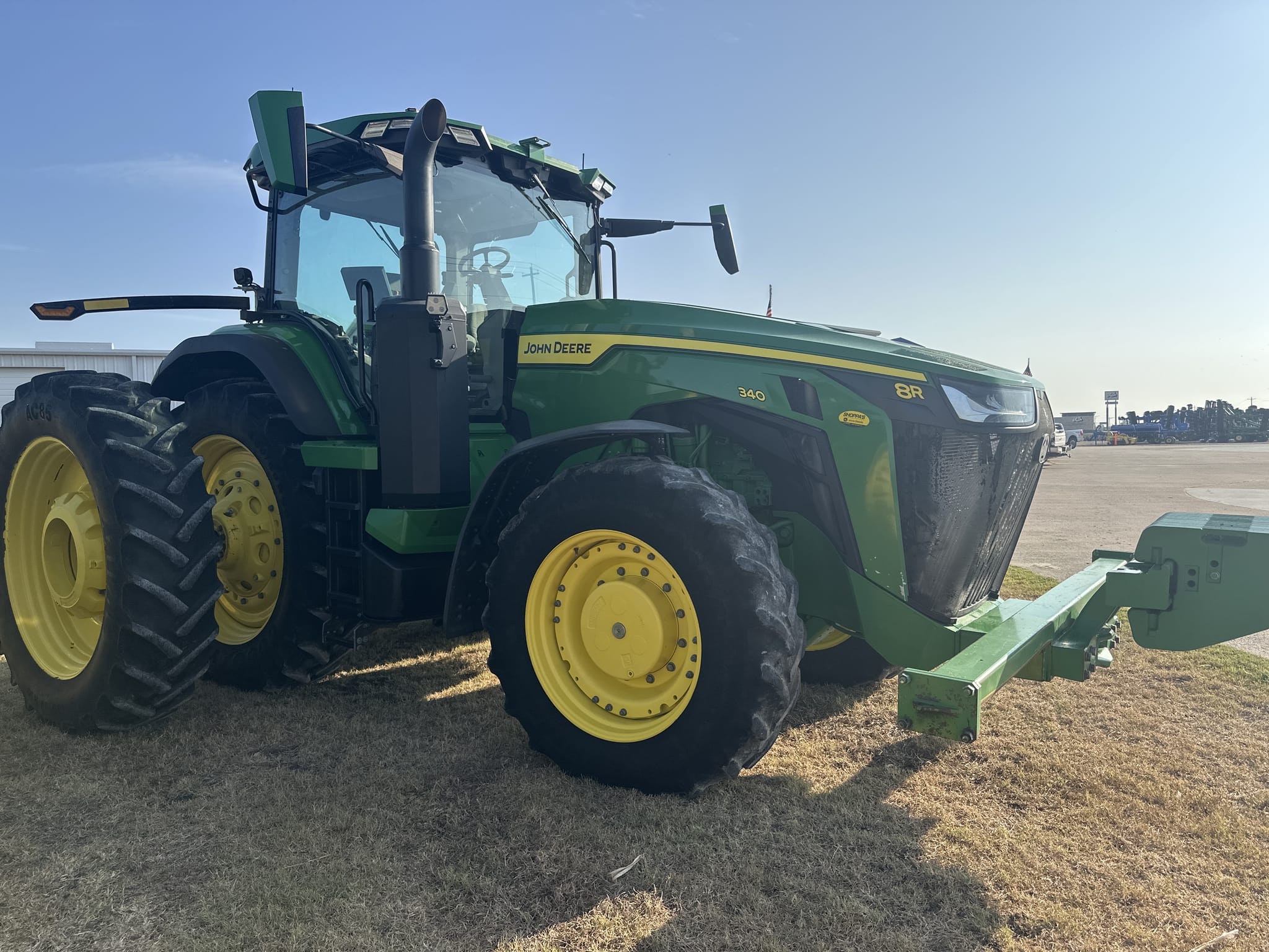 2023 John Deere 8R 340 Image