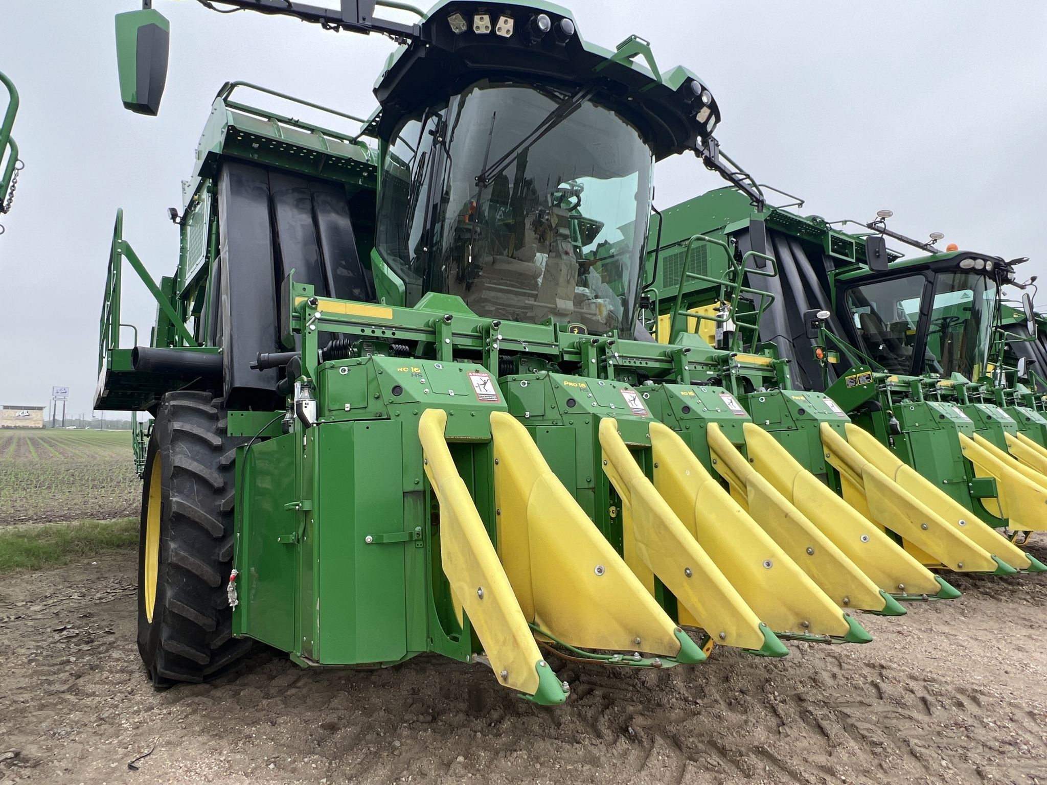 2022 John Deere CP770 Image