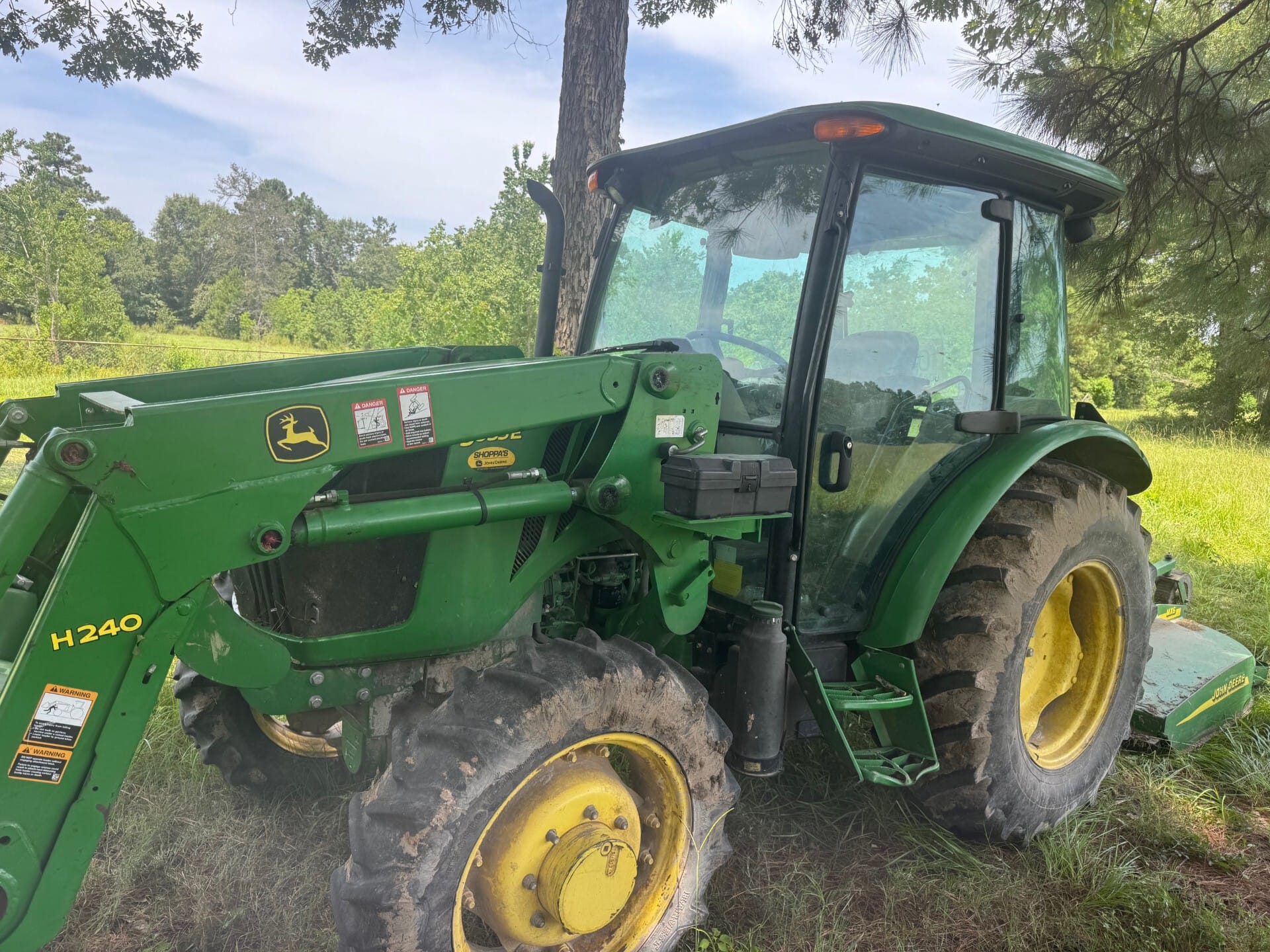 2017 John Deere 5055E Image