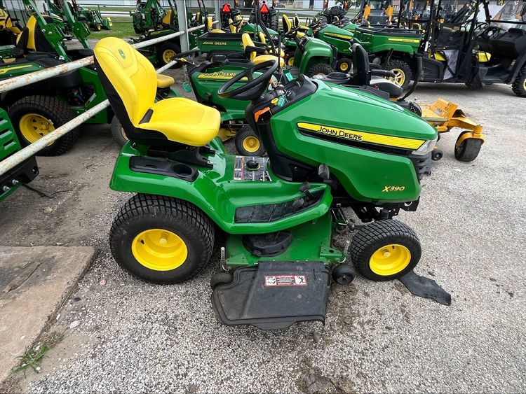 2023 John Deere X390 Image