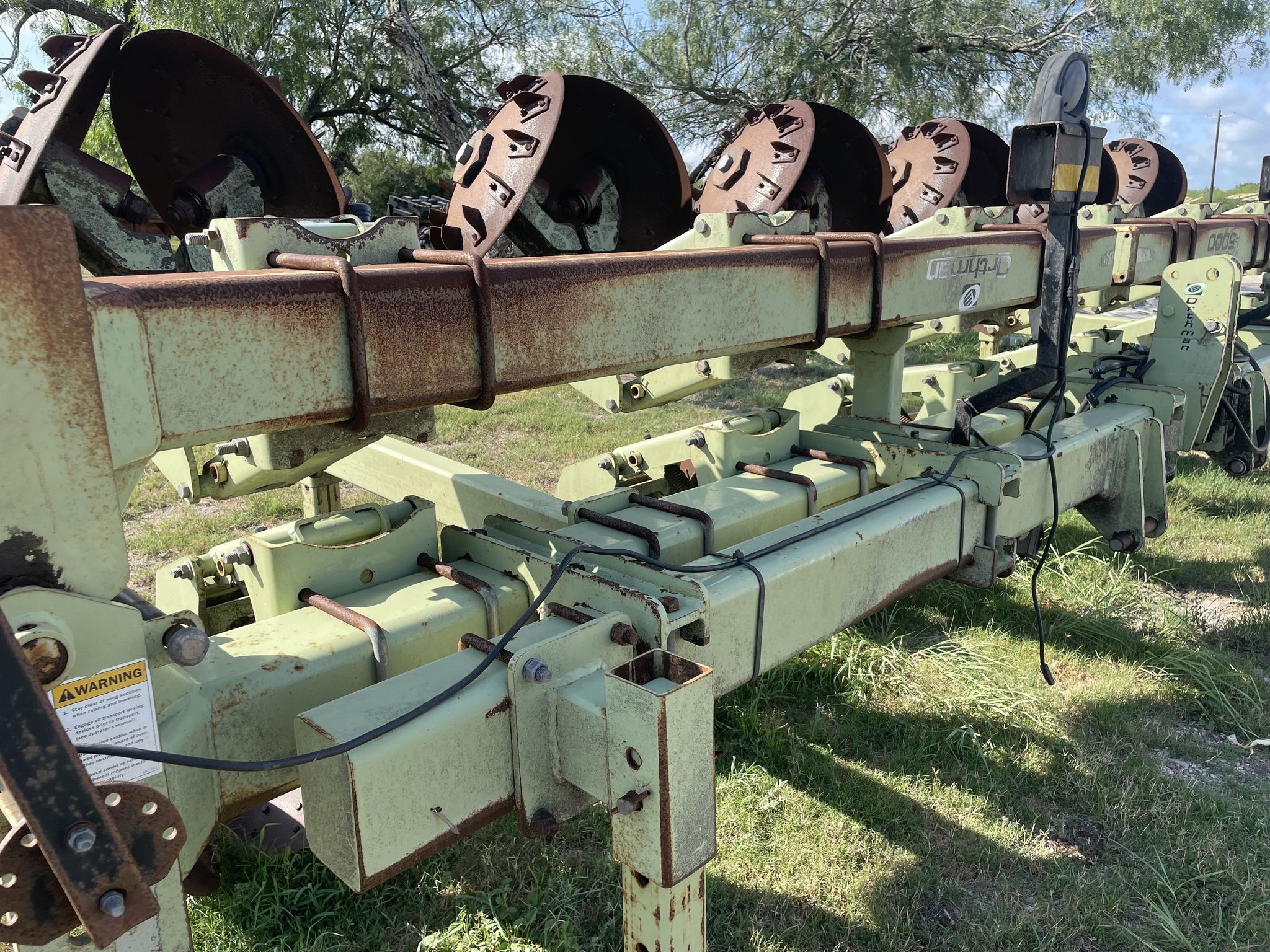 2013 Orthman 686-516 Image