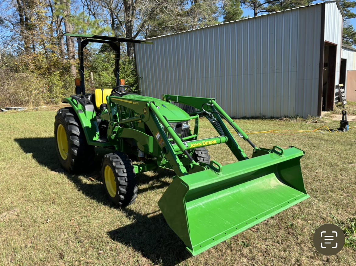 2025 John Deere 4052M Image