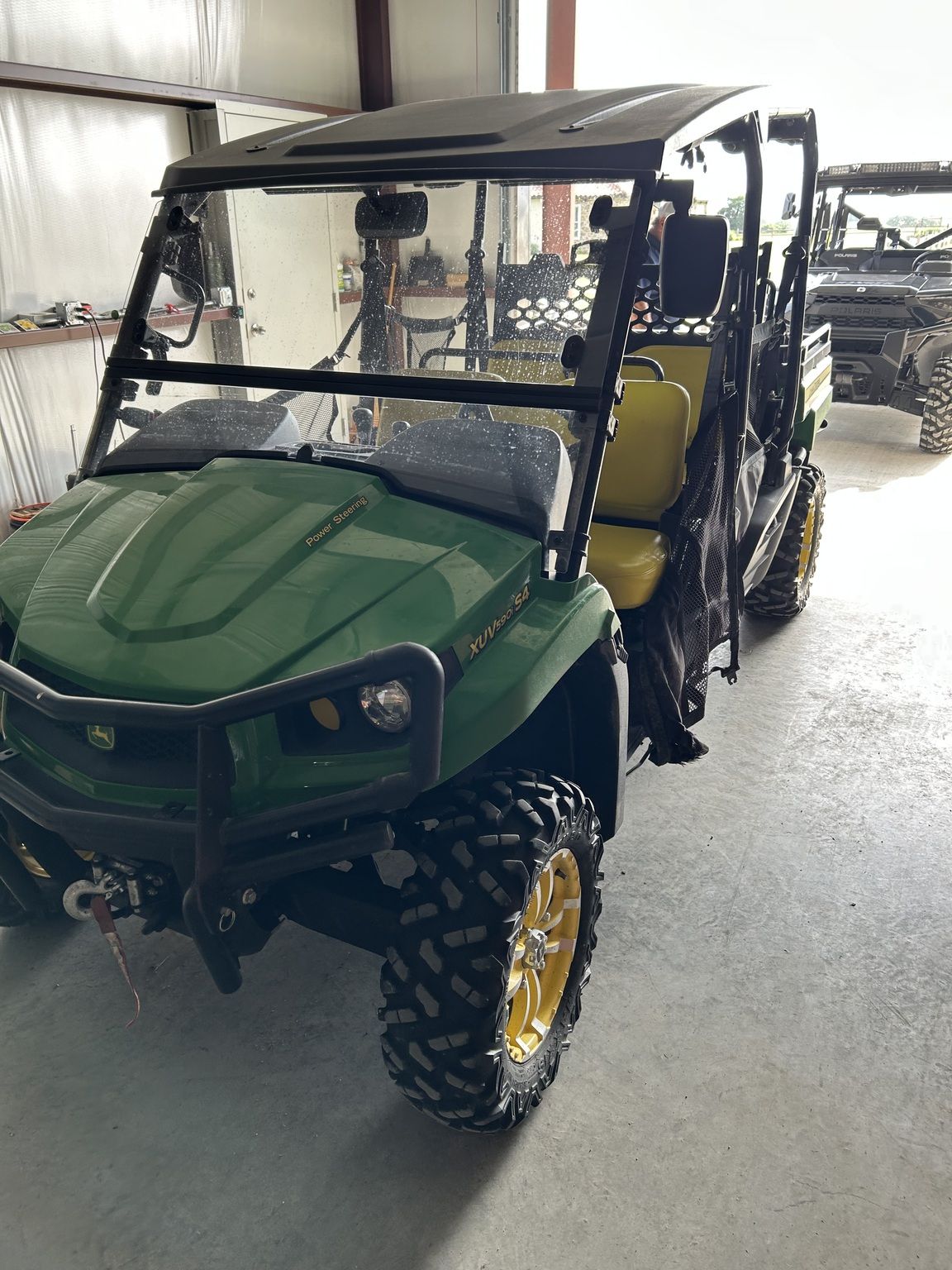 2016 John Deere XUV 590i Image