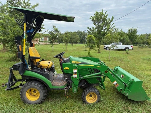 2022 John Deere 1025R Image