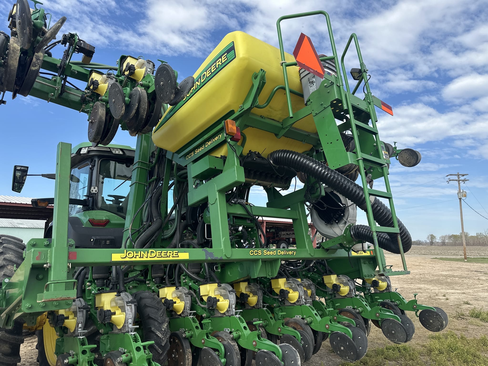 2014 John Deere 1720 CCS Image